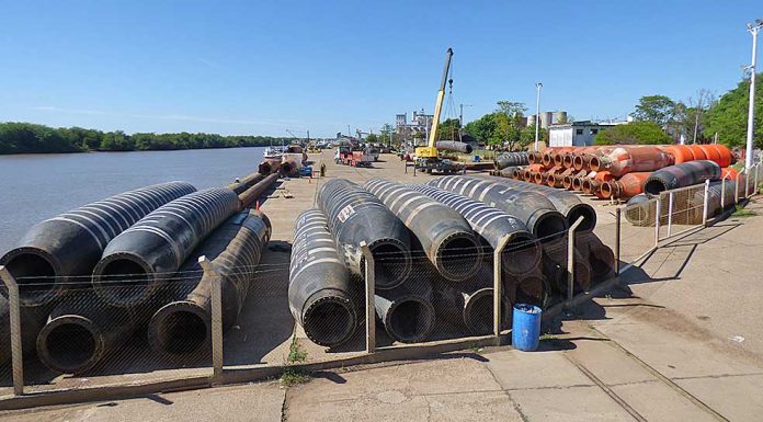 Todo listo en el puerto para equipar la draga belga que llegará en las próximos días