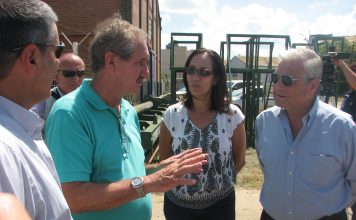 El Ministro Schepens calificó de «histórico» el embarque de carne aviar desde Concepción del Uruguay
