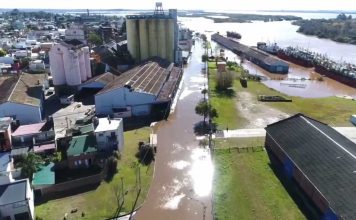 Por la crecida, no opera el Puerto de Concepción del Uruguay