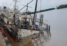 En 2017 el Puerto había ordenado retirar 38 toneladas de contaminantes del buque hundido