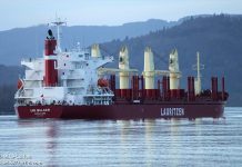 Arriba un nuevo ultramarino al puerto de Concepción del Uruguay