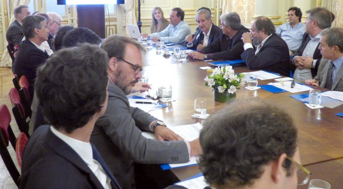 Los puertos entrerrianos en el eje logístico de Vaca Muerta