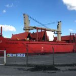 Llegó el “Dvadesetprvi Maj” y comienza la carga de arroz en el puerto de Concepción del Uruguay