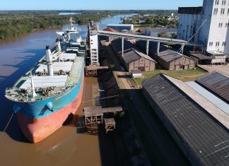 Amarró el Nordic Stavanger para cargar arroz a granel para Costa Rica