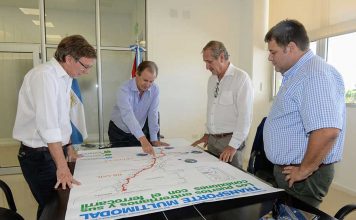 Trabajan en el desarrollo del ferrocarril de la Mesopotamia