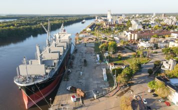 Los puertos de la provincia continúan generando trabajo para los entrerrianos y sumando ventajas competitivas