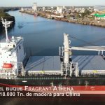 El Fragrant Athena ingresó al puerto de Concepción del Uruguay