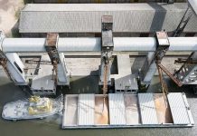 El puerto de Concepción del Uruguay recuperó su elevador de granos y comenzó a cargar barcazas