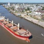 Tres buques con operaciones en el puerto de Concepción del Uruguay