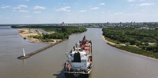Ingresó otro buque al puerto de Concepción del Uruguay