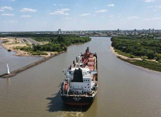 Ingresó otro buque al puerto de Concepción del Uruguay