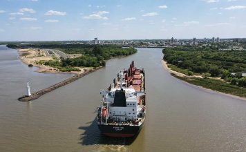 Ingresó otro buque al puerto de Concepción del Uruguay