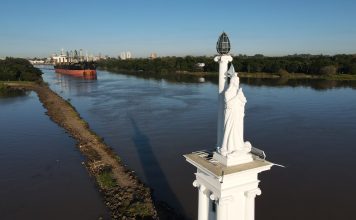 Zarpó un buque cargado e ingresó otro para exportar desde los puertos entrerrianos