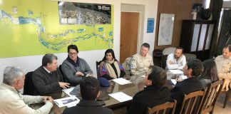 Encuentro en el puerto de Concepción del Uruguay por la reactivación del transporte fluvial de pasajeros