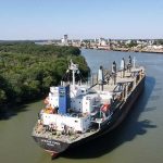 Un nuevo buque ingresó al puerto de Concepción del Uruguay