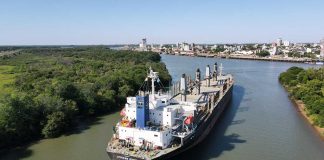 Un nuevo buque ingresó al puerto de Concepción del Uruguay