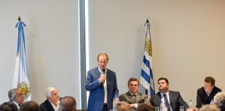 Bordet encabezó la firma del dragado del río Uruguay y destacó el impulso a la producción y las exportaciones