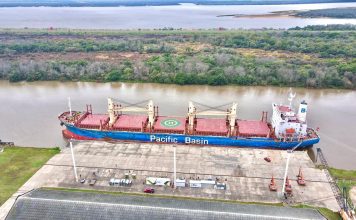 Comenzó otra exportación desde el puerto de Concepción del Uruguay