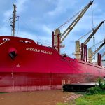 Pese a la creciente el puerto de Concepción operó con normalidad