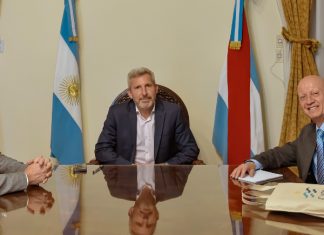 Frigerio y el presidente de la delegación argentina de CARU buscan potenciar el río Uruguay como vía de navegabilidad para la producción