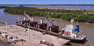 Cargó el primer buque del año en Concepción del Uruguay, y el viernes ingresa el segundo