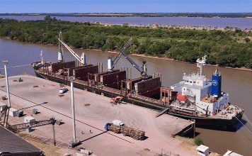 Cargó el primer buque del año en Concepción del Uruguay, y el viernes ingresa el segundo