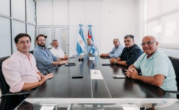 El gobernador trabaja en impulsar el desarrollo portuario en Entre Ríos