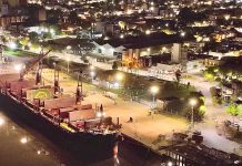 El Puerto estrena iluminación LED con la llegada de un nuevo Buque