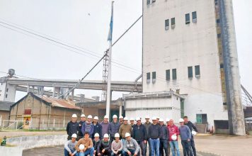 Estudiantes de ingeniería de la UTN recorrieron las instalaciones del Puerto