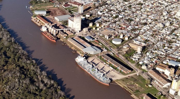 El Puerto completó una nueva exportación a la India