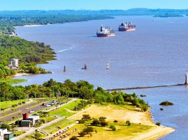 El puerto operó con tres buques en 15 días