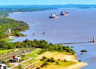 El puerto operó con tres buques en 15 días