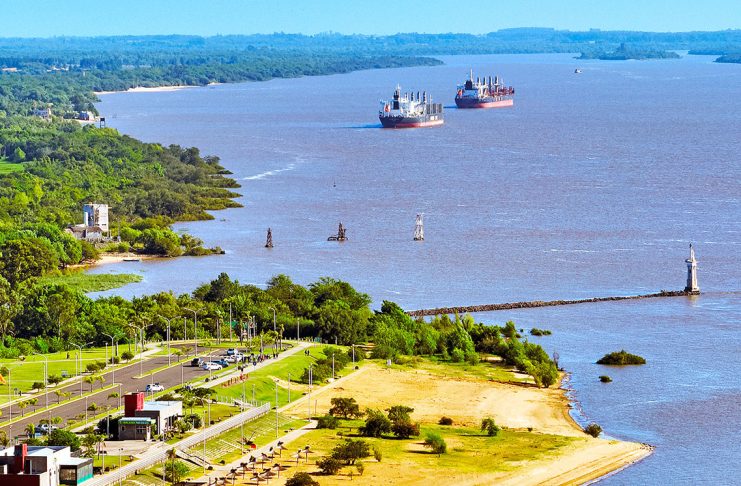 El puerto operó con tres buques en 15 días