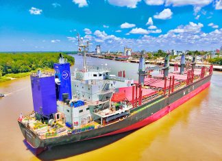 Intensa actividad en el puerto de Concepción del Uruguay