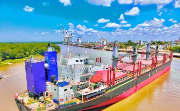 Intensa actividad en el puerto de Concepción del Uruguay