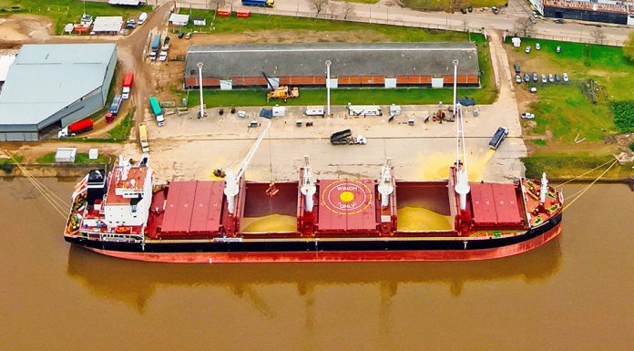 Se concretó una nueva exportación de harina de soja genéticamente no modificada