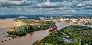 Ingresó otro buque al puerto y comenzó una nueva exportación desde Concepción del Uruguay